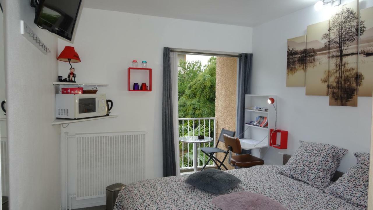 Chambre 1 Personne Et Studio 1 Personne Avec Entree Libre Et Salle De Bain Privee Colomiers Luaran gambar